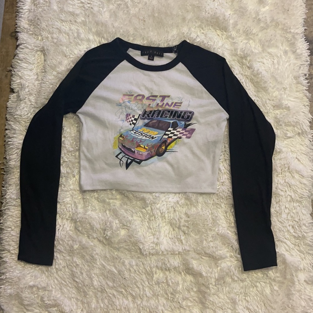 Funky, lightweight,crop top ready for its new home hope you like it!!